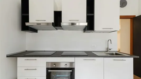 Rooms in Milano Zona 2 - Stazione Centrale, Gorla, Turro, Greco, Crescenzago - photo 8