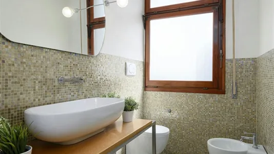 Rooms in Florence - photo 9