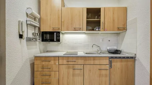 Houses in Dusseldorf - photo 6