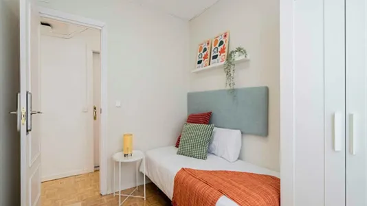 Rooms in Madrid Chamartín - photo 3