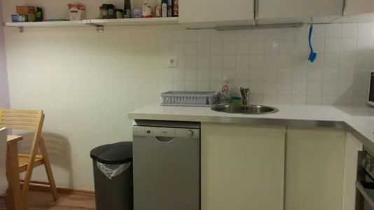 Rooms in Besnica - photo 5