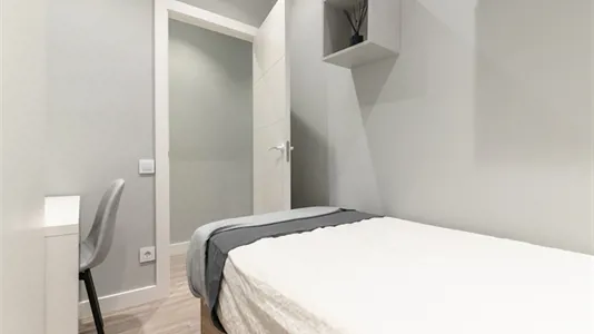 Rooms in Barcelona Sarrià-St. Gervasi - photo 3