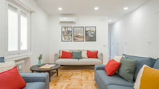 Rooms in Madrid Chamberí - photo 7