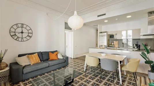 Apartments in Barcelona Eixample - photo 2