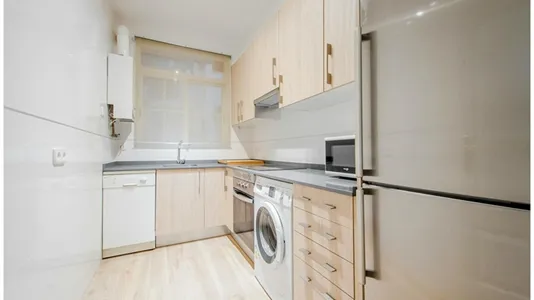 Rooms in Madrid Salamanca - photo 7