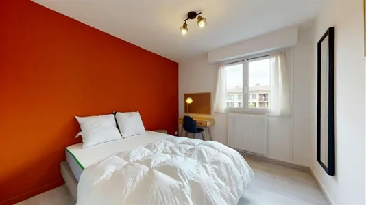 Rooms in Aix-en-Provence - photo 4