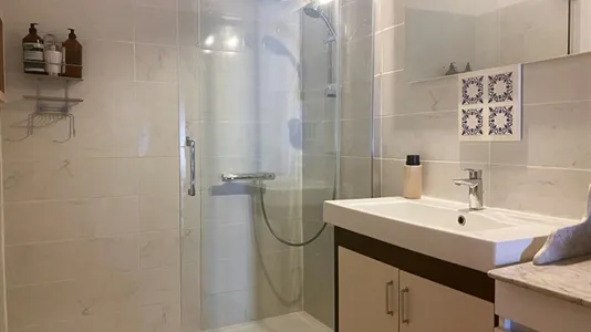 Houses in Béziers - photo 10