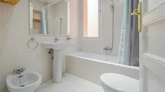 Rooms in Madrid Salamanca - photo 7