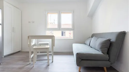 Apartments in Milano Zona 2 - Stazione Centrale, Gorla, Turro, Greco, Crescenzago - photo 2
