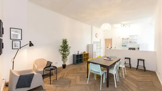 Rooms in Berlin Charlottenburg-Wilmersdorf - photo 4