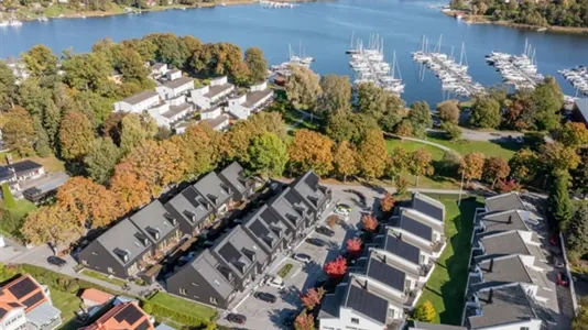 Houses in Österåker - photo 8