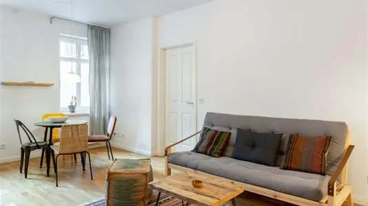 Apartments in Berlin Friedrichshain-Kreuzberg - photo 2