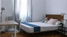 Room for rent, Valencia Ciutat Vella, Valencia (region), &lt;span class=&quot;blurred street&quot; onclick=&quot;ProcessAdRequest(7748499)&quot;&gt;&lt;span class=&quot;hint&quot;&gt;See streetname&lt;/span&gt;[xxxxxxxxxxxxx]&lt;/span&gt;