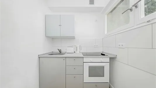 Apartments in Berlin Steglitz-Zehlendorf - photo 4