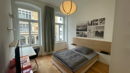 Rooms in Cologne Innenstadt - photo 2