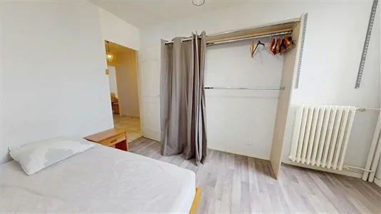 Rooms in Lyon - photo 2