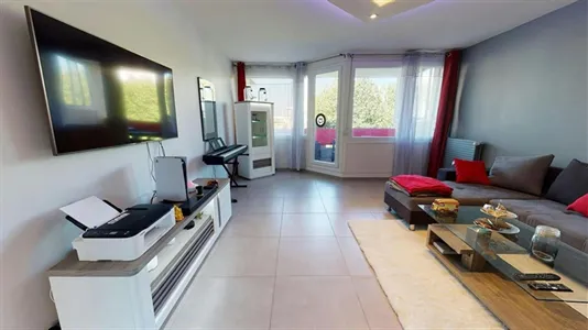 Apartments in Lyon - photo 4