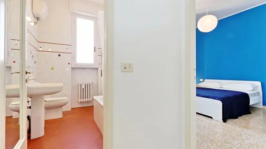 Rooms in Florence - photo 6