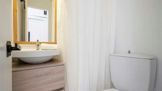 Rooms in Madrid Centro - photo 6