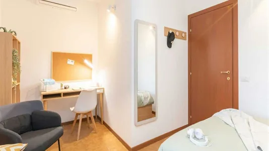 Rooms in Milano Zona 5 - Vigentino, Chiaravalle, Gratosoglio - photo 6