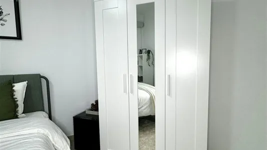 Rooms in Madrid Salamanca - photo 5