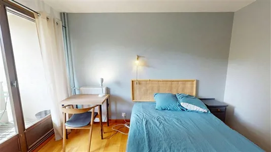 Rooms in Grenoble - photo 2