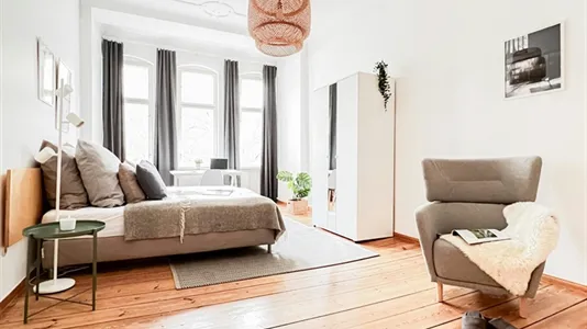 Apartments in Berlin Friedrichshain-Kreuzberg - photo 1