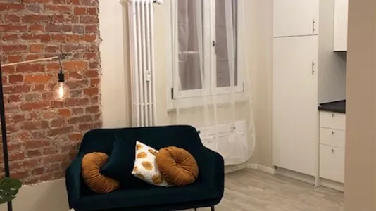 Rooms in Milano Zona 8 - Fiera, Gallaratese, Quarto Oggiaro - photo 4