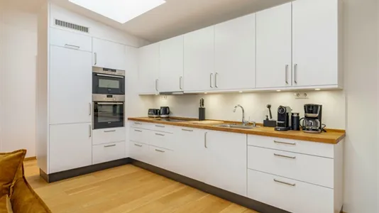 Apartments in Location is not specified - photo 9