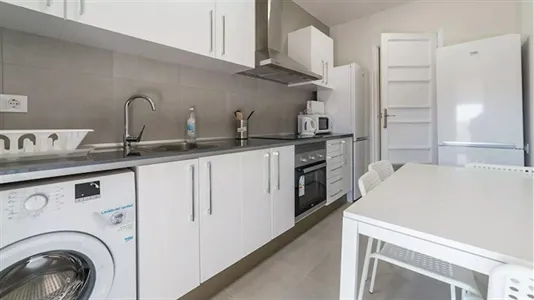 Rooms in Valencia L'Eixample - photo 7