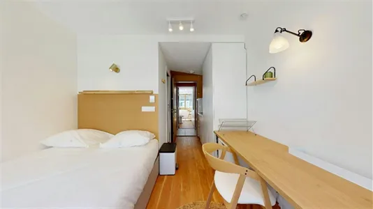 Rooms in Paris 17ème arrondissement - photo 1