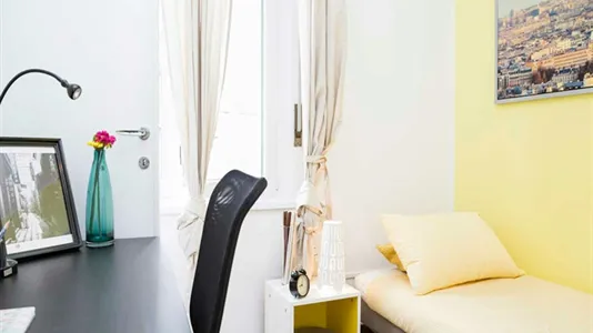 Rooms in Milano Zona 8 - Fiera, Gallaratese, Quarto Oggiaro - photo 2