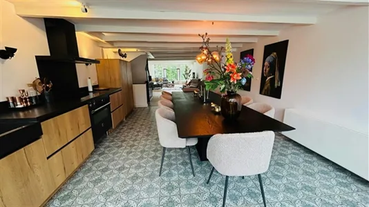 Apartments in Location is not specified - photo 7