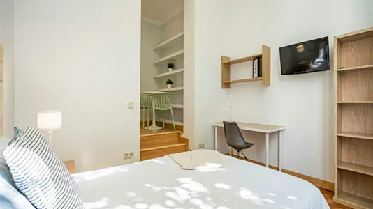 Rooms in Madrid Centro - photo 4