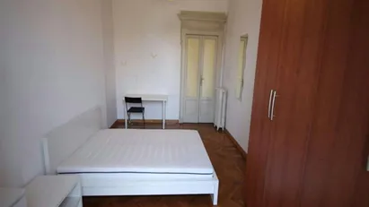 Room for rent in Milano Zona 5 - Vigentino, Chiaravalle, Gratosoglio, Milan
