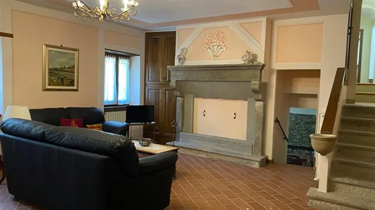 Apartments in Pontremoli - photo 7