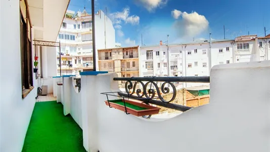 Rooms in Valencia L'Eixample - photo 10