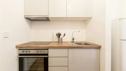 Rooms in Berlin Mitte - photo 4