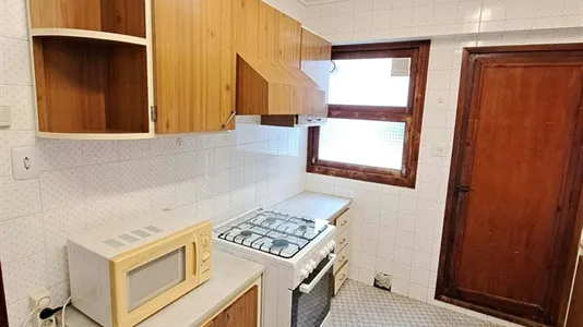 Rooms in el Camí de Vera - photo 4