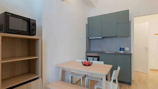 Rooms in Turin - photo 3