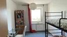 Room for rent, Berlin, <span class="blurred street" onclick="ProcessAdRequest(13204640)"><span class="hint">See streetname</span>[xxxxxxxxxxxxx]</span>