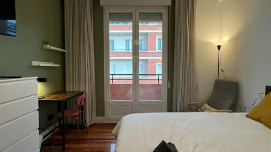 Rooms in Bilbao - photo 8