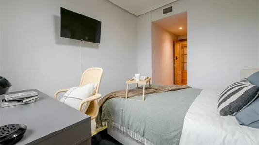 Rooms in Madrid Arganzuela - photo 3