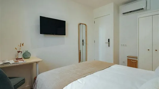 Rooms in Barcelona Gràcia - photo 2