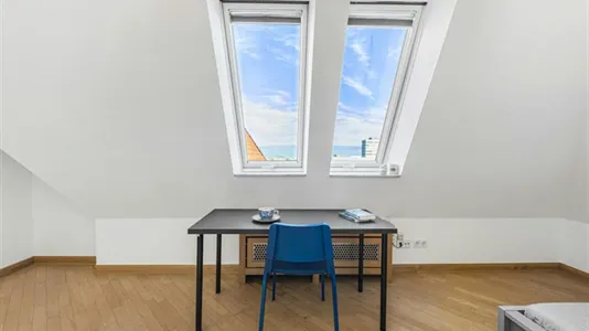 Rooms in Location is not specified - photo 2