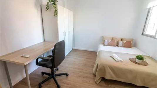 Rooms in Valencia Poblats Marítims - photo 2