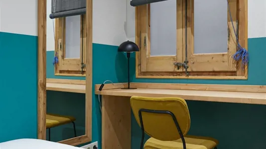 Rooms in Barcelona Eixample - photo 3