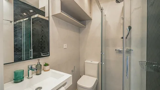 Rooms in Málaga - photo 10