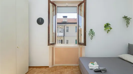 Rooms in Milano Zona 2 - Stazione Centrale, Gorla, Turro, Greco, Crescenzago - photo 7