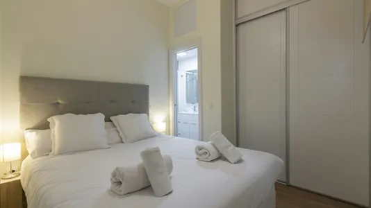 Apartments in Madrid Centro - photo 2